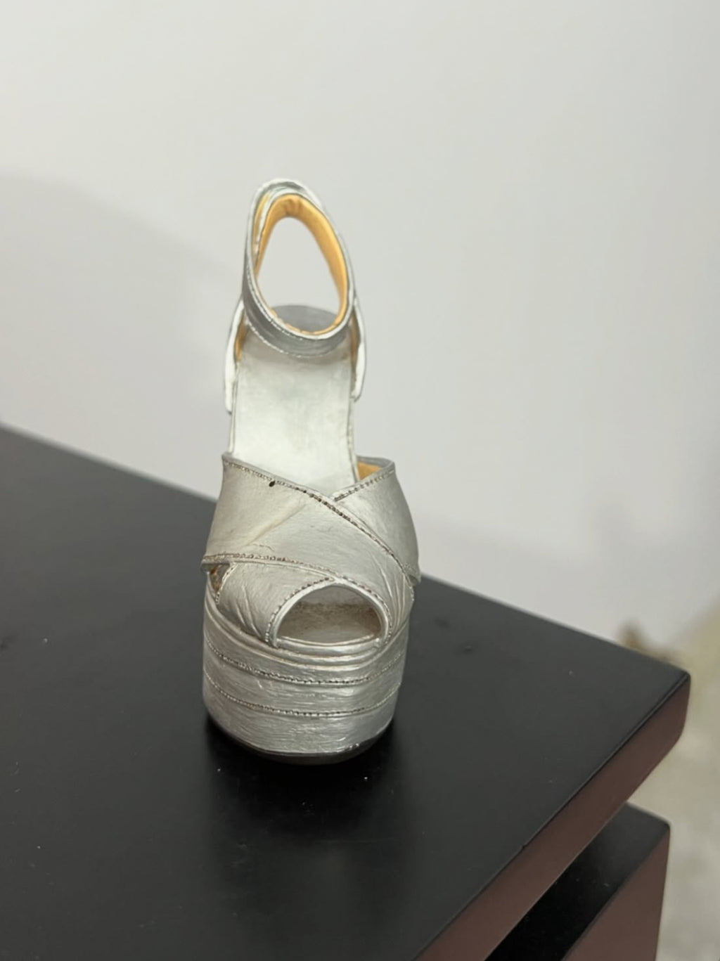 Silver Heel Trinket