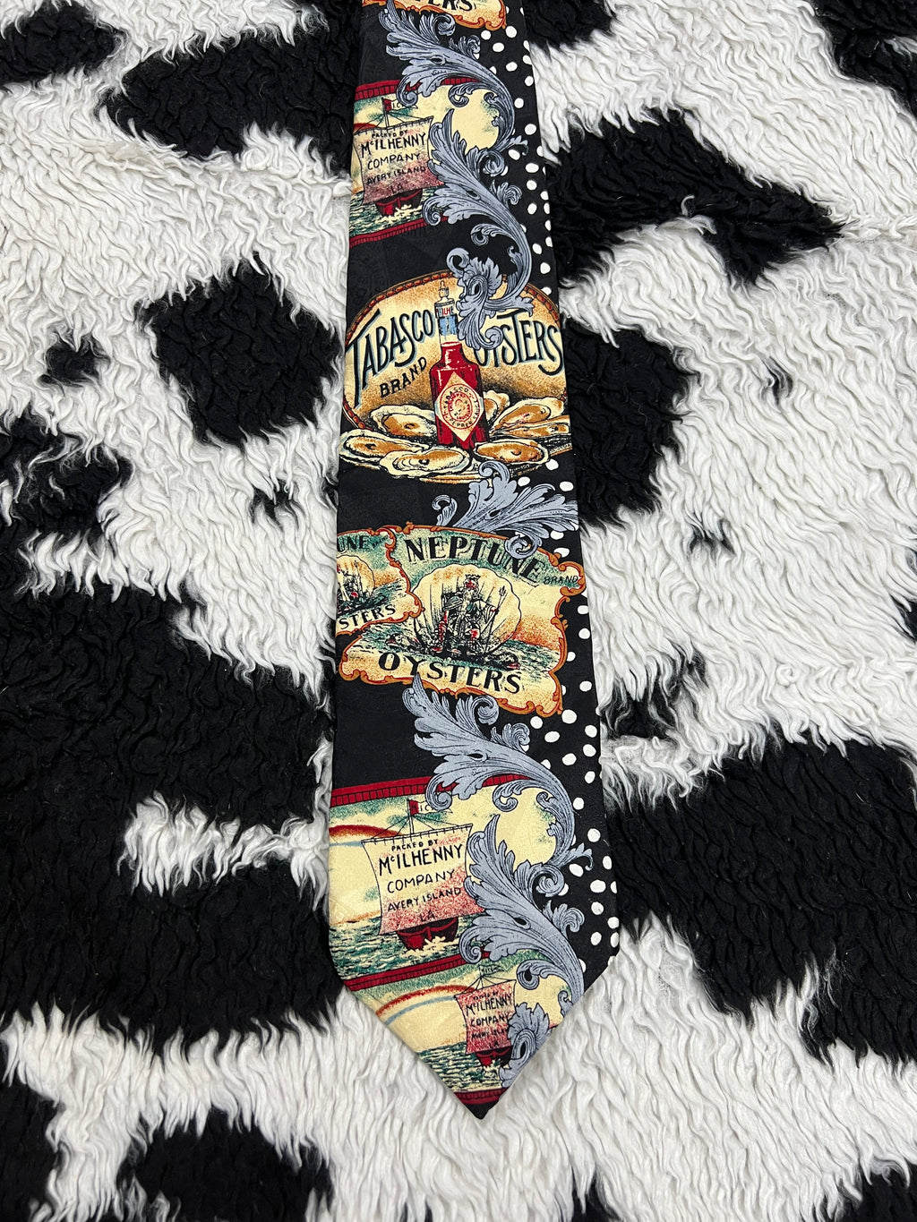 Tabasco Neptune Oysters Ships Tie