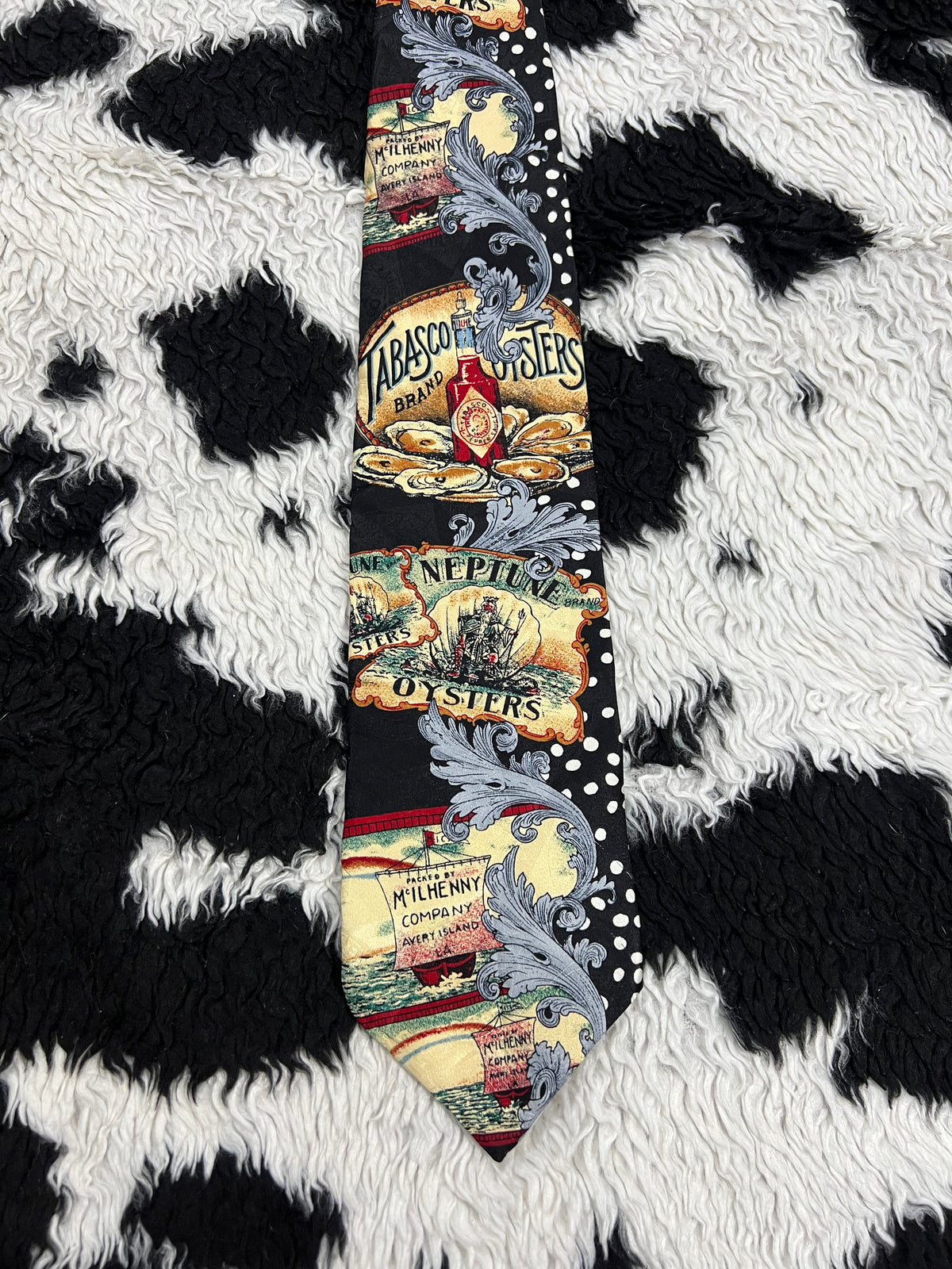 Tabasco Neptune Oysters Ships Tie