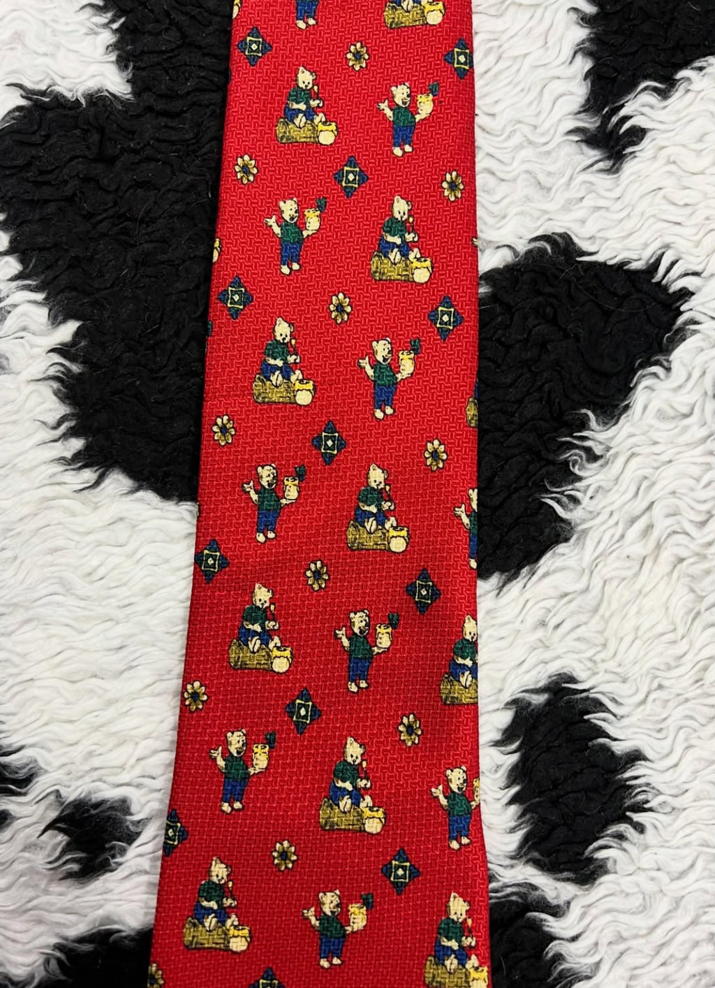 Teddy Bears with Honey Tie