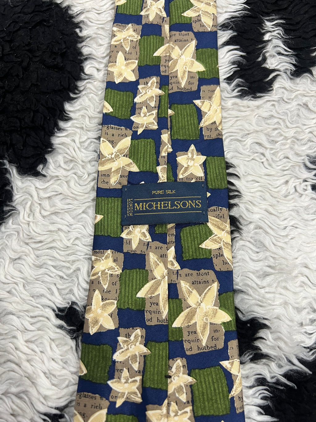 Michelsons Floral Tie