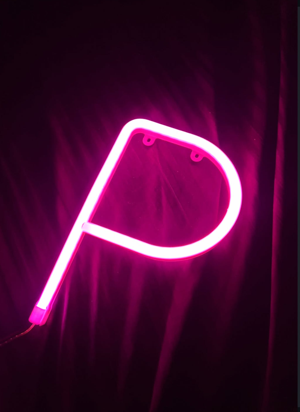 Neon Letter "P" Light