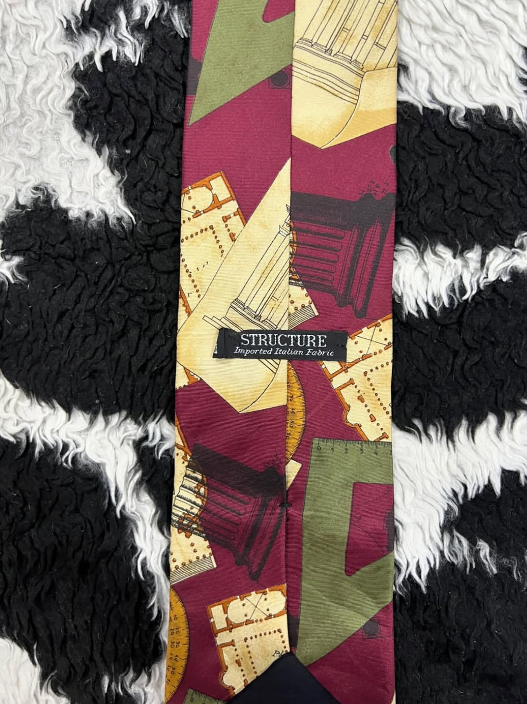 Architecture Tie