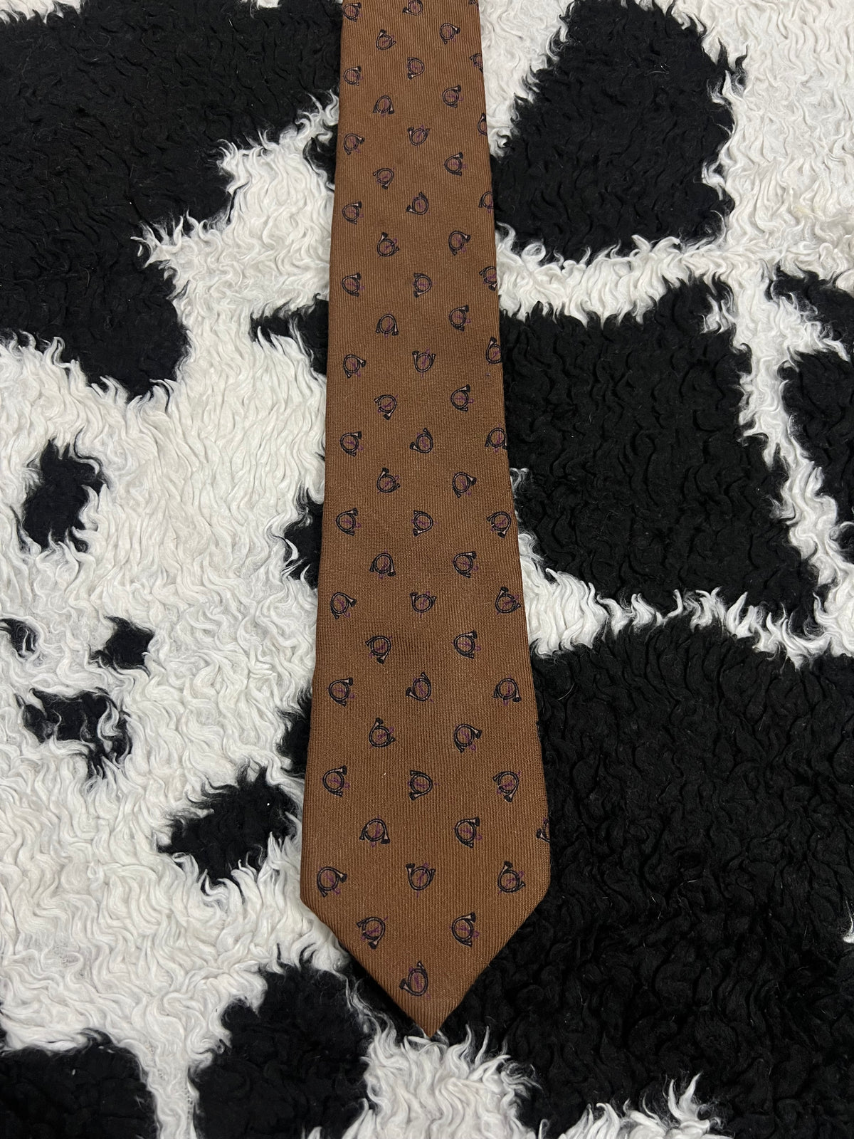 Brown & Church Horn Tie