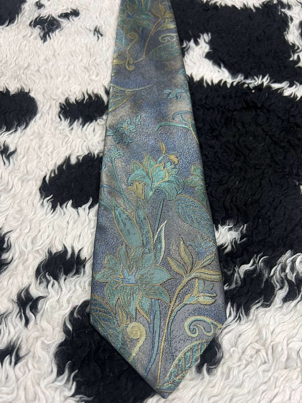 Teal Embroidered Floral Tie