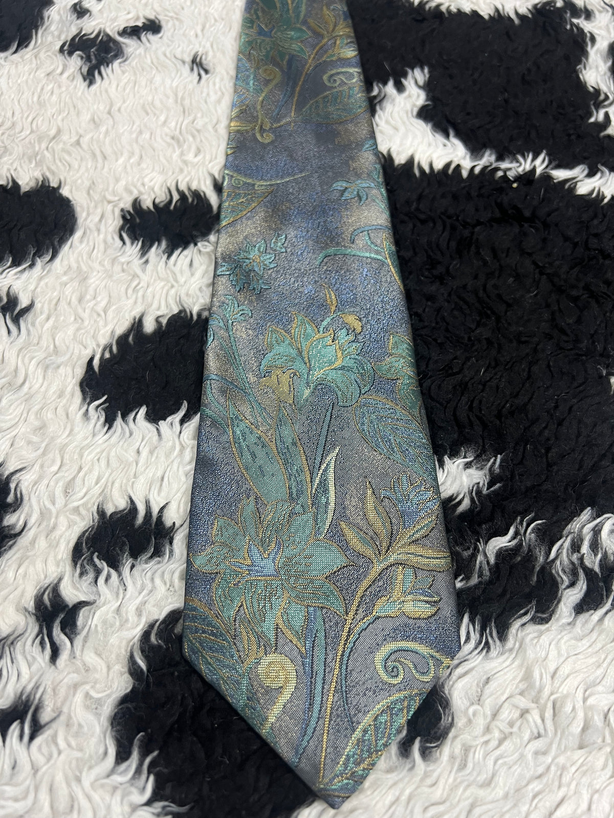 Teal Embroidered Floral Tie