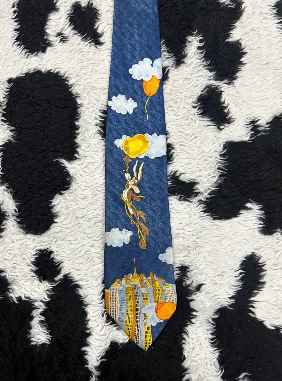 Vintage 1999 Looney Tunes Will E Coyote Tie