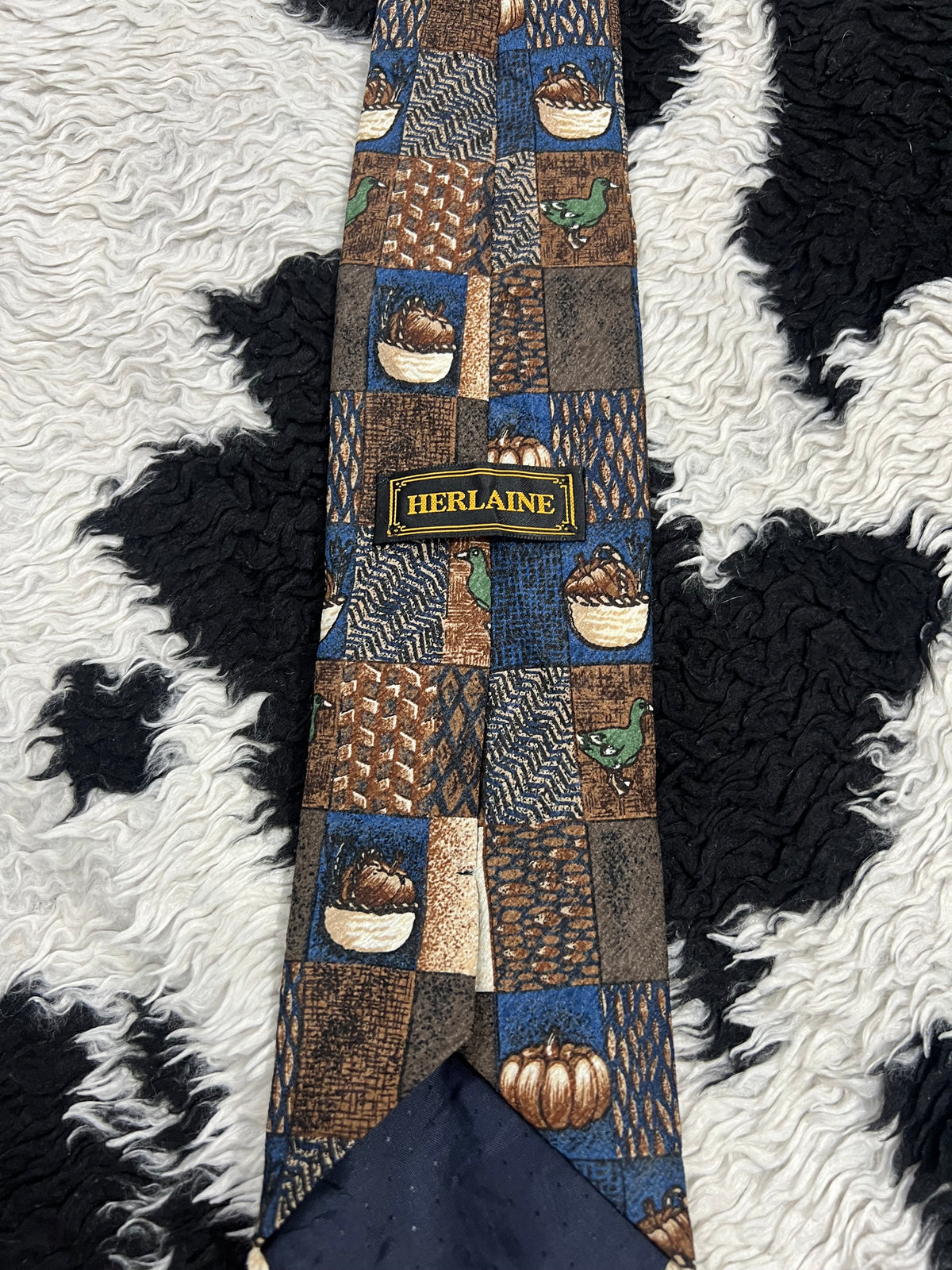 Herlaine Pumpkins & Birds Tie