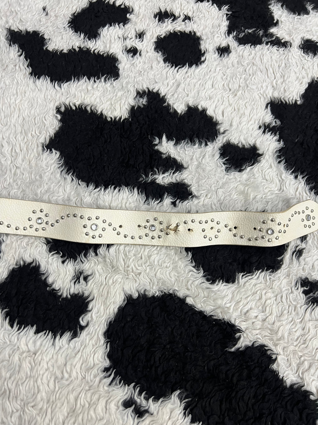 Faded White Stone Buckle Belt