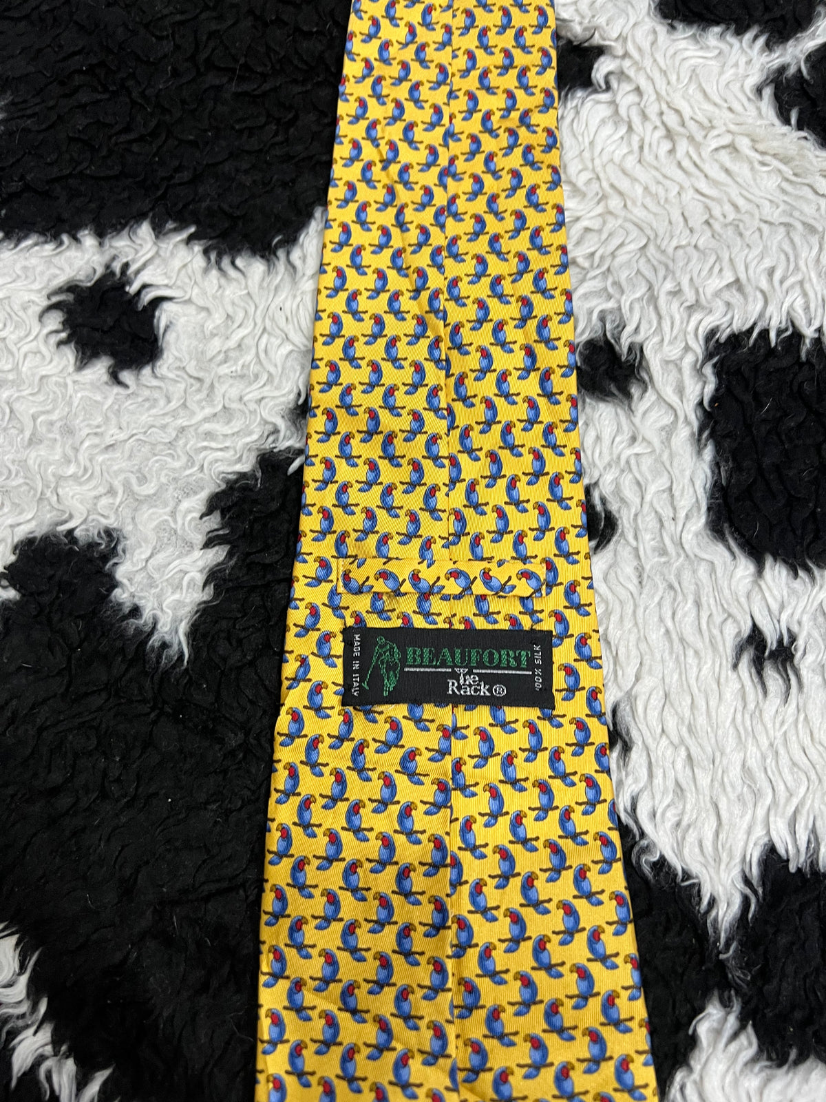 Parrots Tie