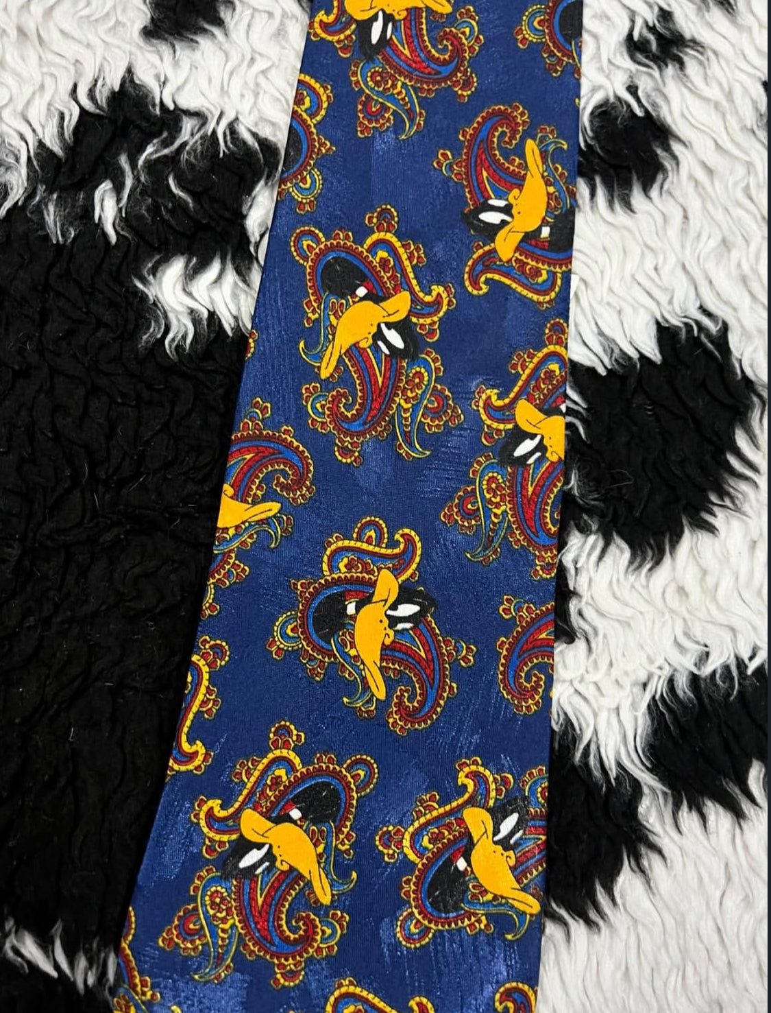 Vintage 1994 Daffy Duck Paisley Tie