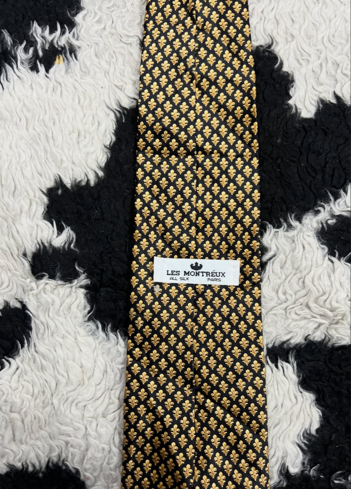 Black & Gold Fleur-de-lis Tie