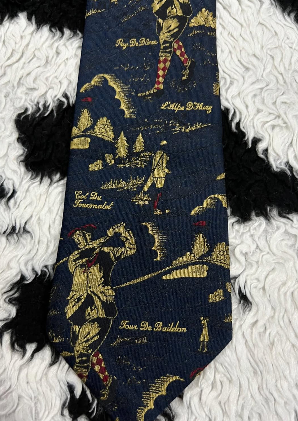 Golfing Tie