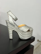 Silver Heel Trinket