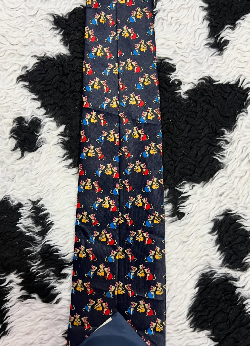 Gossiping Mice Tie