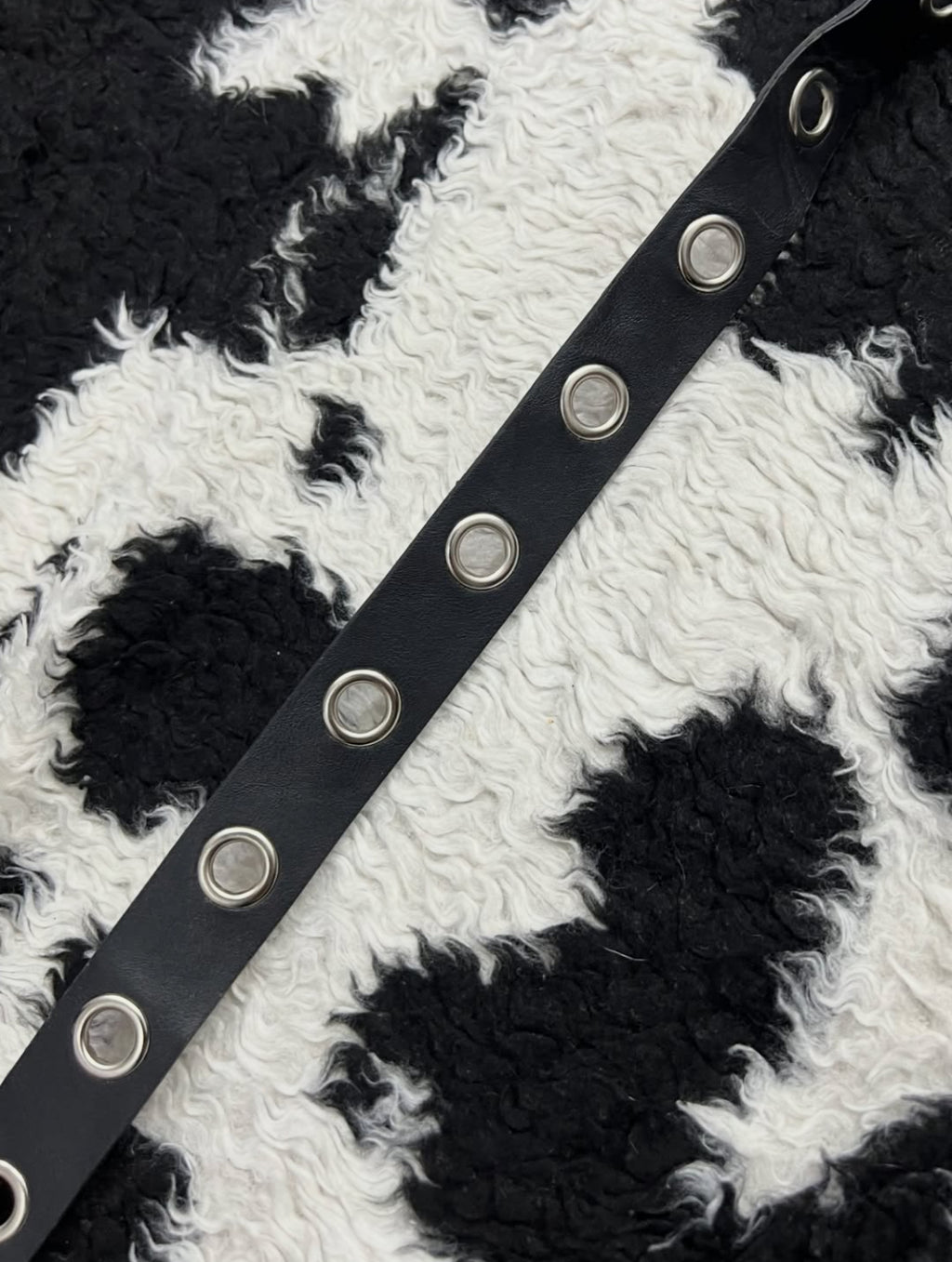 Single Hole Black Belt
