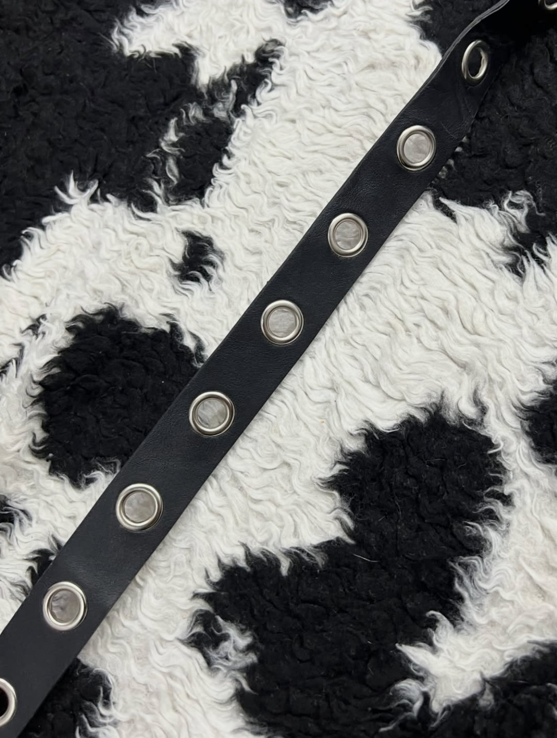 Single Hole Black Belt
