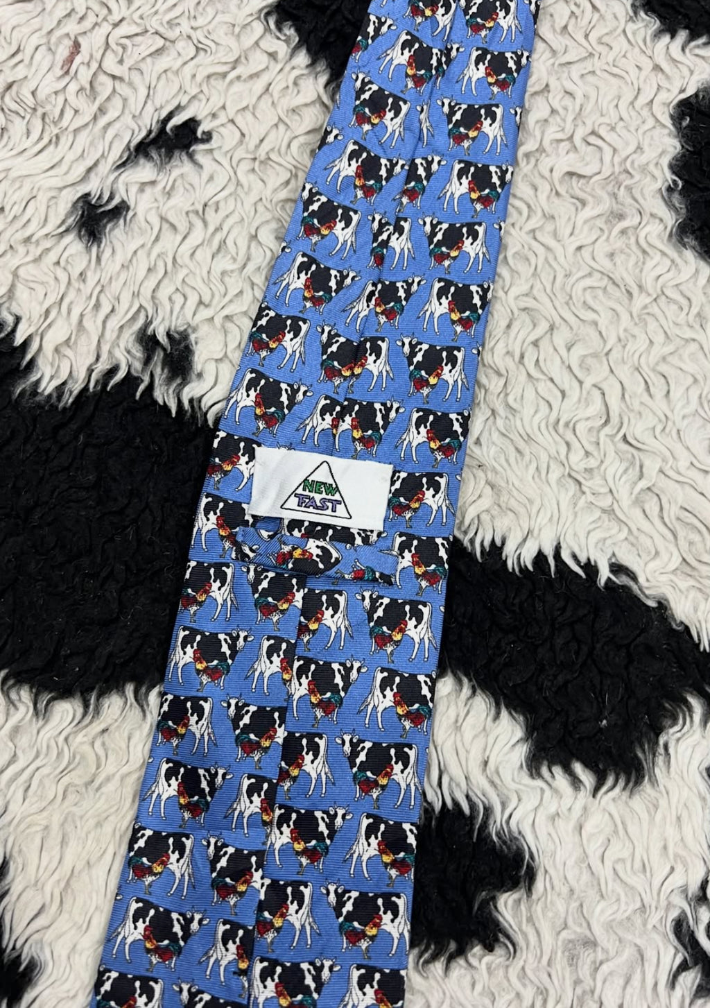 Cows & Roosters Tie