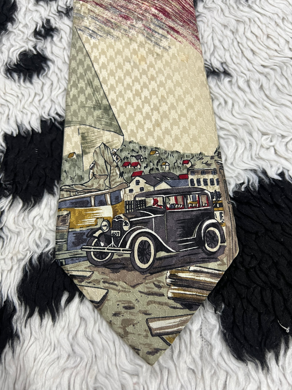 Hathaway Vintage Car Tie