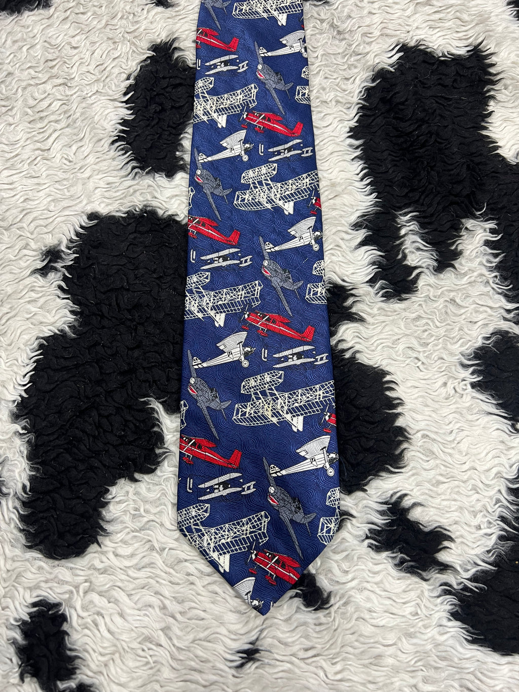 Planes Graphic Tie