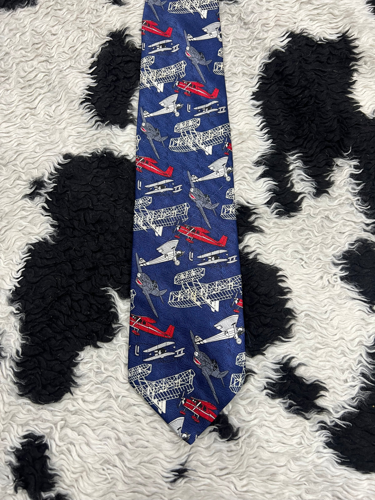 Planes Graphic Tie