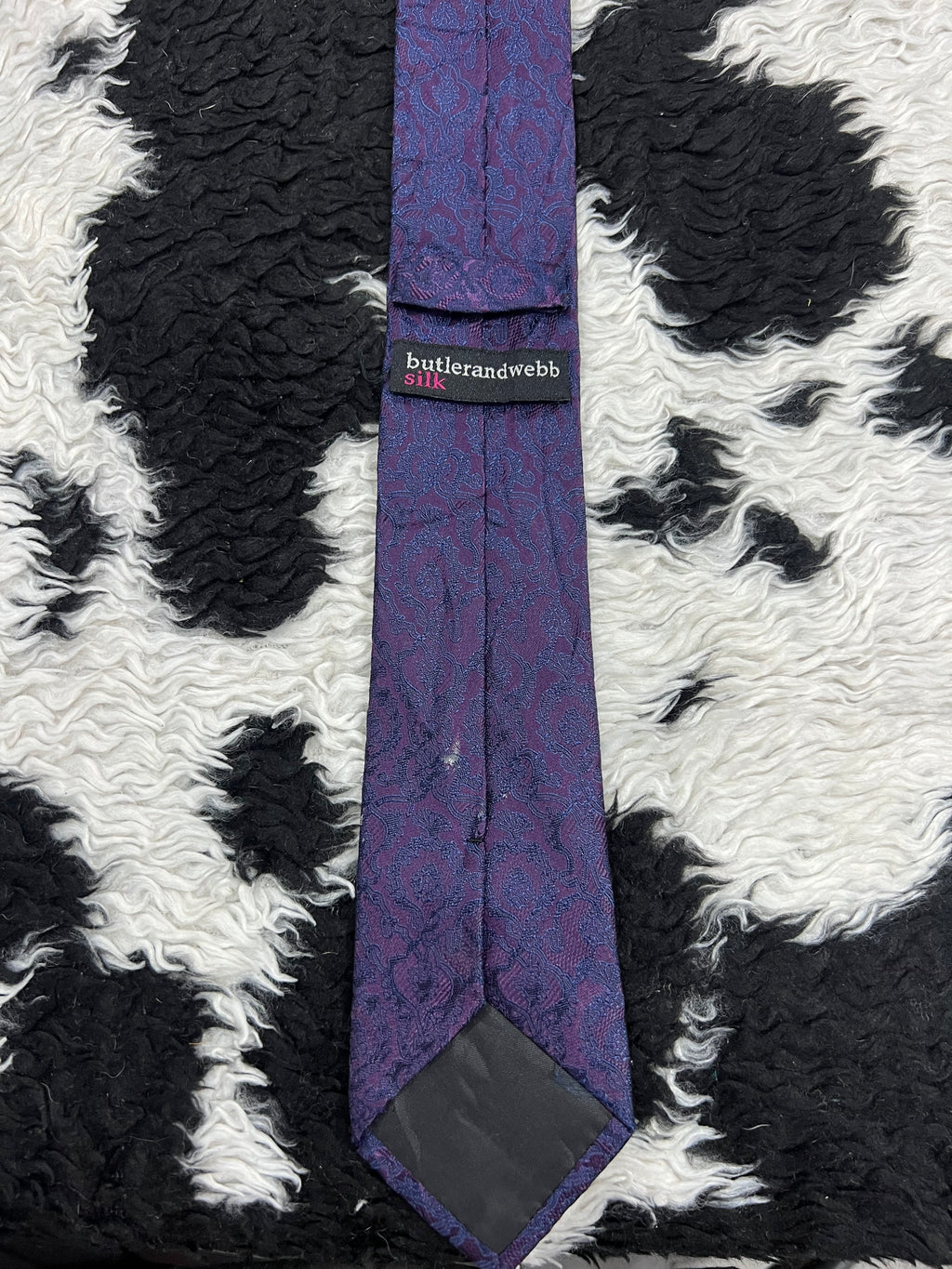 Butler & Webb Narrow Purple Paisley Tie