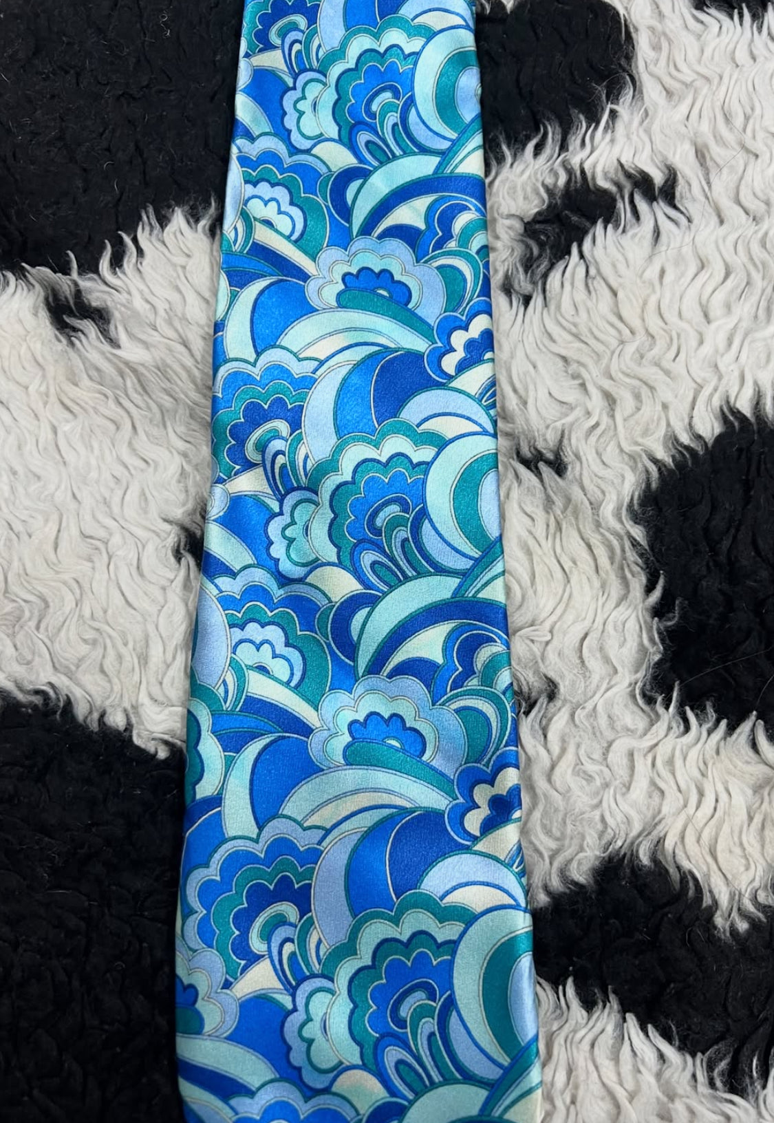 Abstract Blue Floral Tie