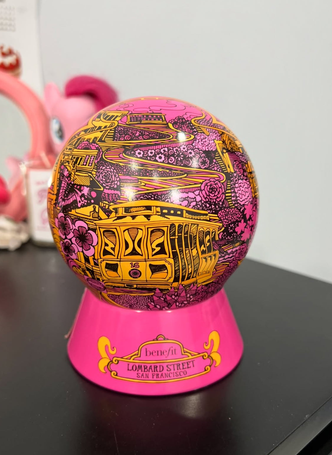 Hippie Cablecar Cuties Magicball