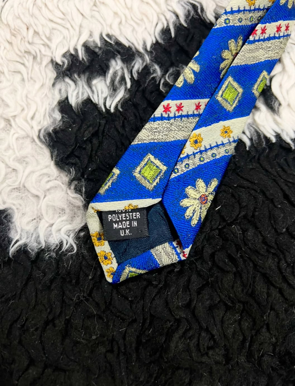 Vibrant Blue Floral Embroidered Tie