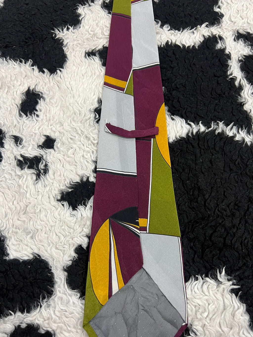Abstract Art Plum Geometric Tie