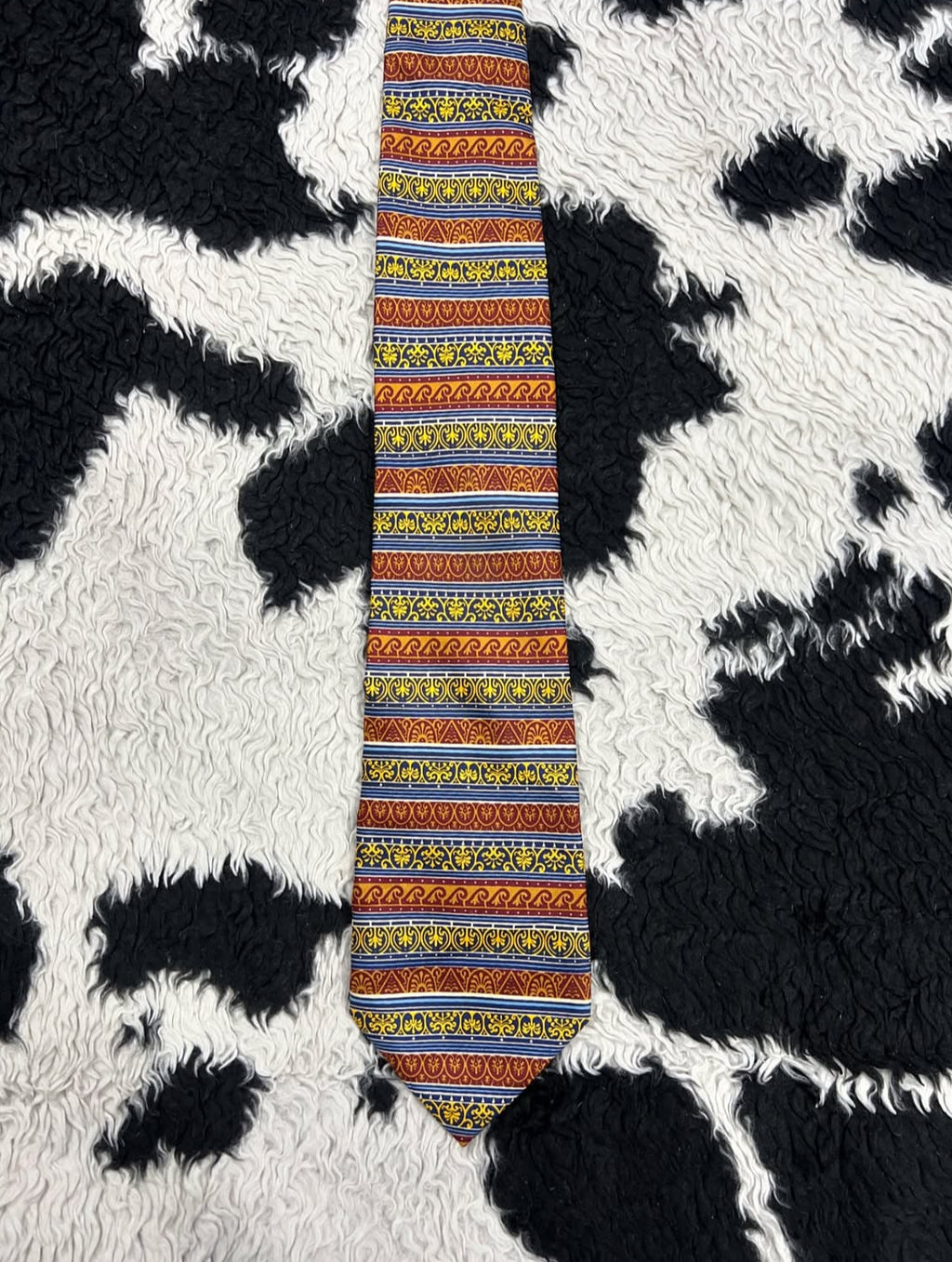 Past Times Tie