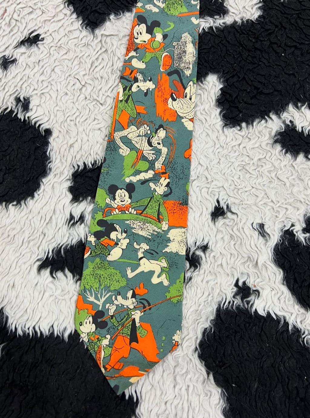 Vintage Disney Mickey Mouse & Goofy Tie