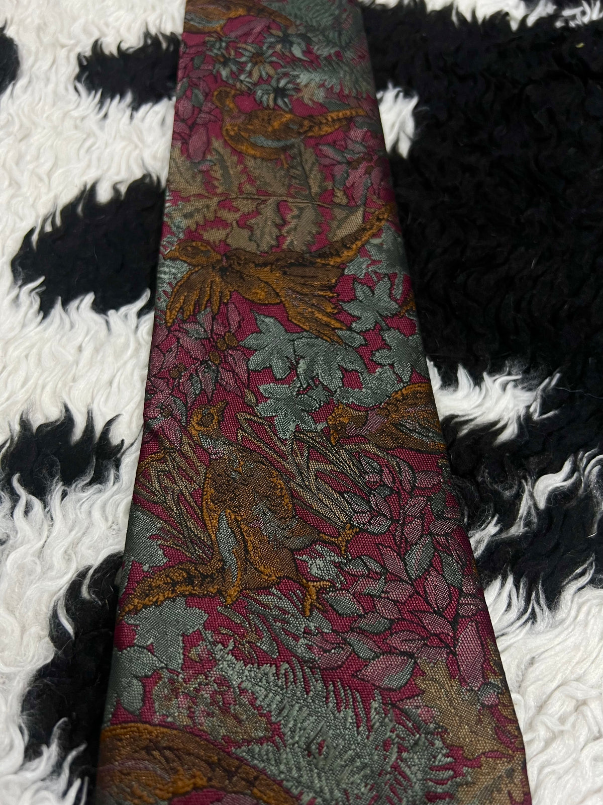 Rage Fully Embroidered Birds in Nature Tie