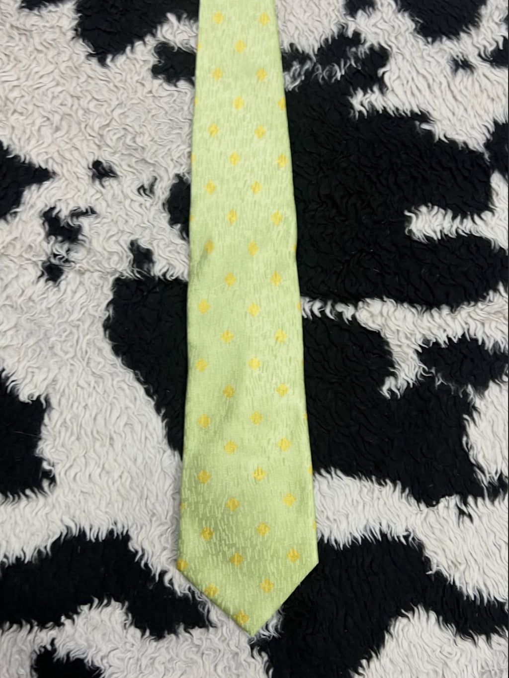 Green & Yellow Dotted Tie