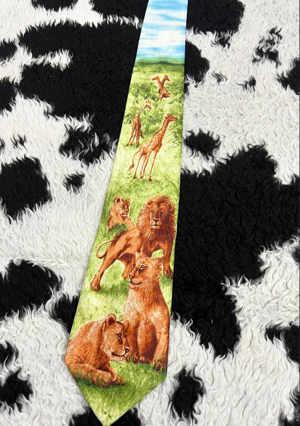 Woodlands II Tie