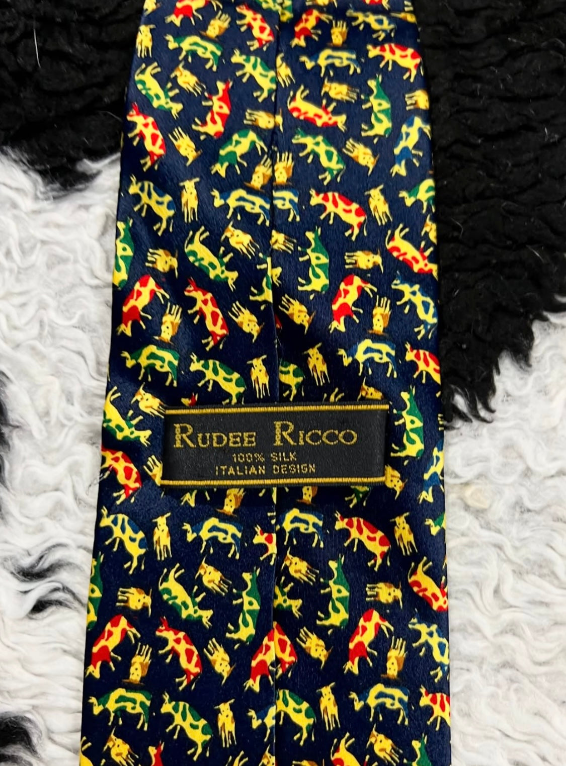 Floating Cows Tie