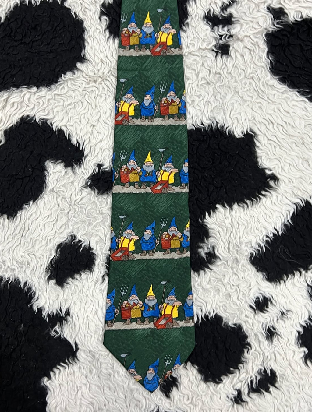 Garden Gnomes Tie