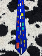 Vibrant Road View & Traffic Tie