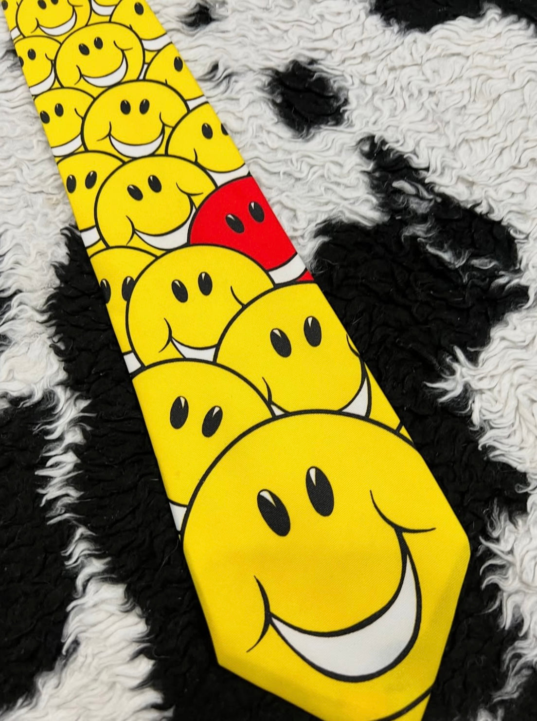 Smiley Faces Tie