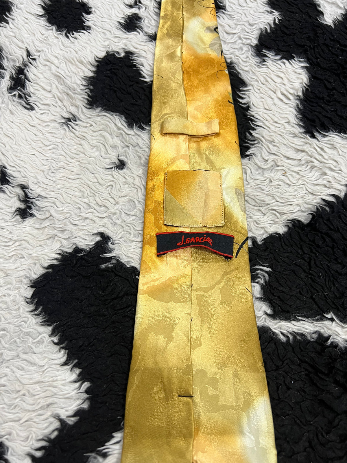 Butterfly Trap Abstract Tie