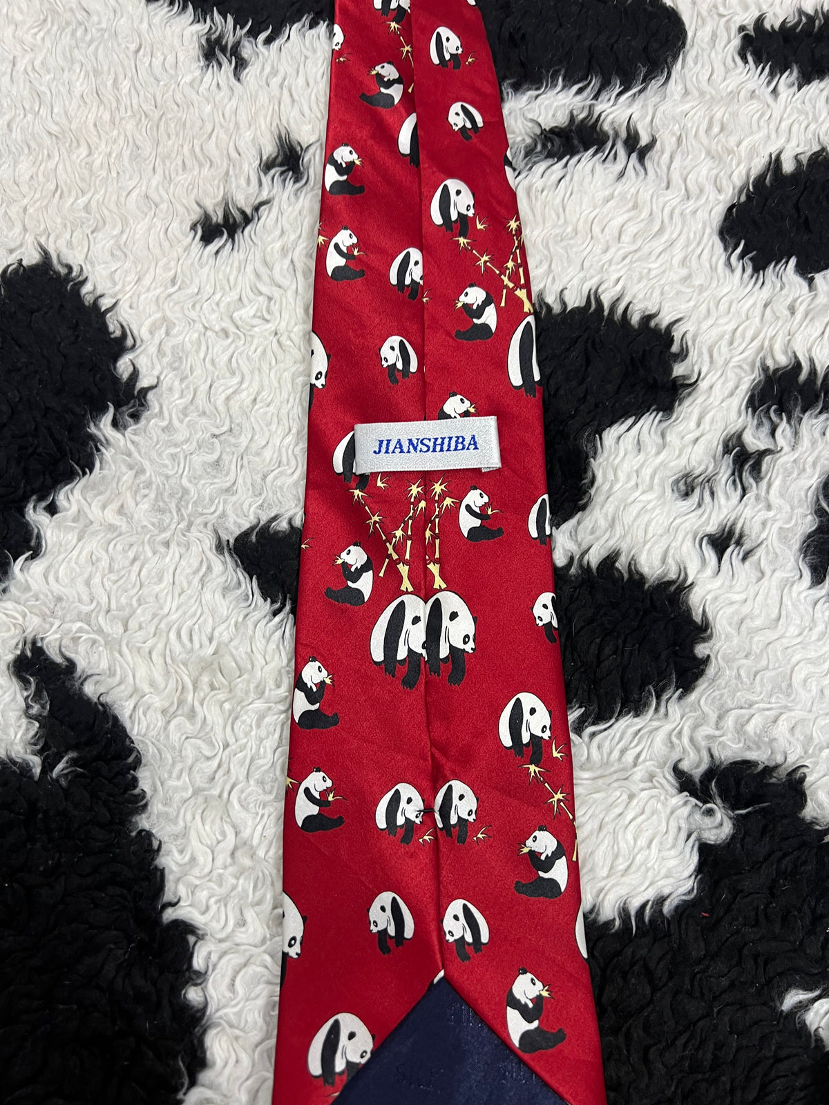 Jianshiba Pandas Tie