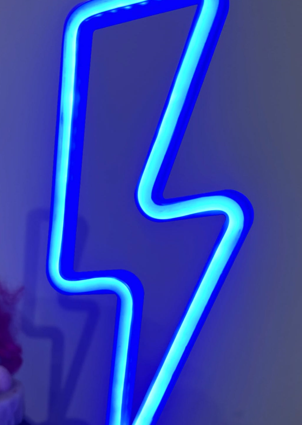 Lightening Bolt LED Stand
