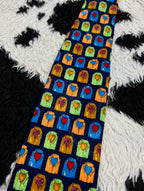 Vibrant Buttonups Tie