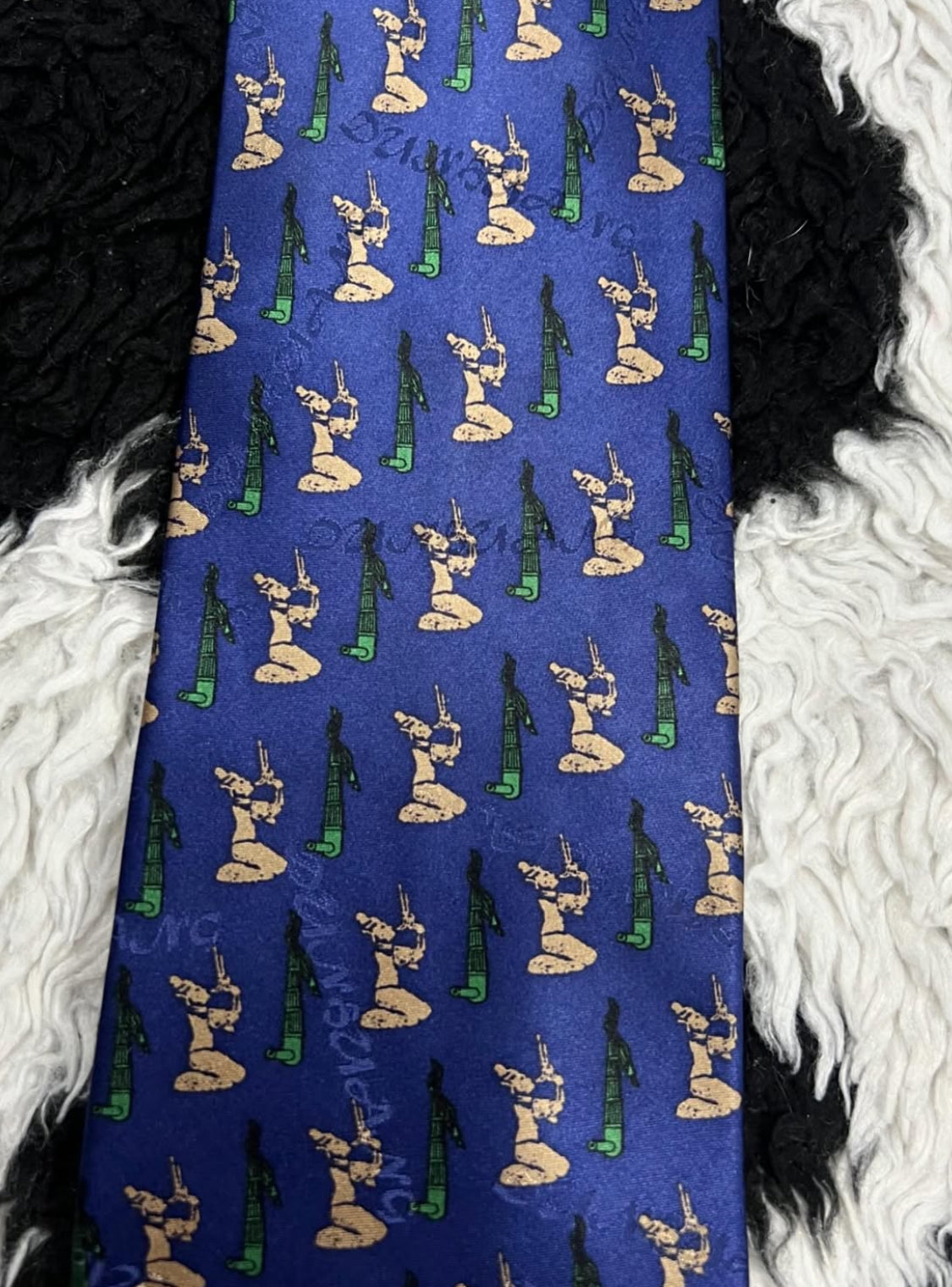 Smoke Signal Tie