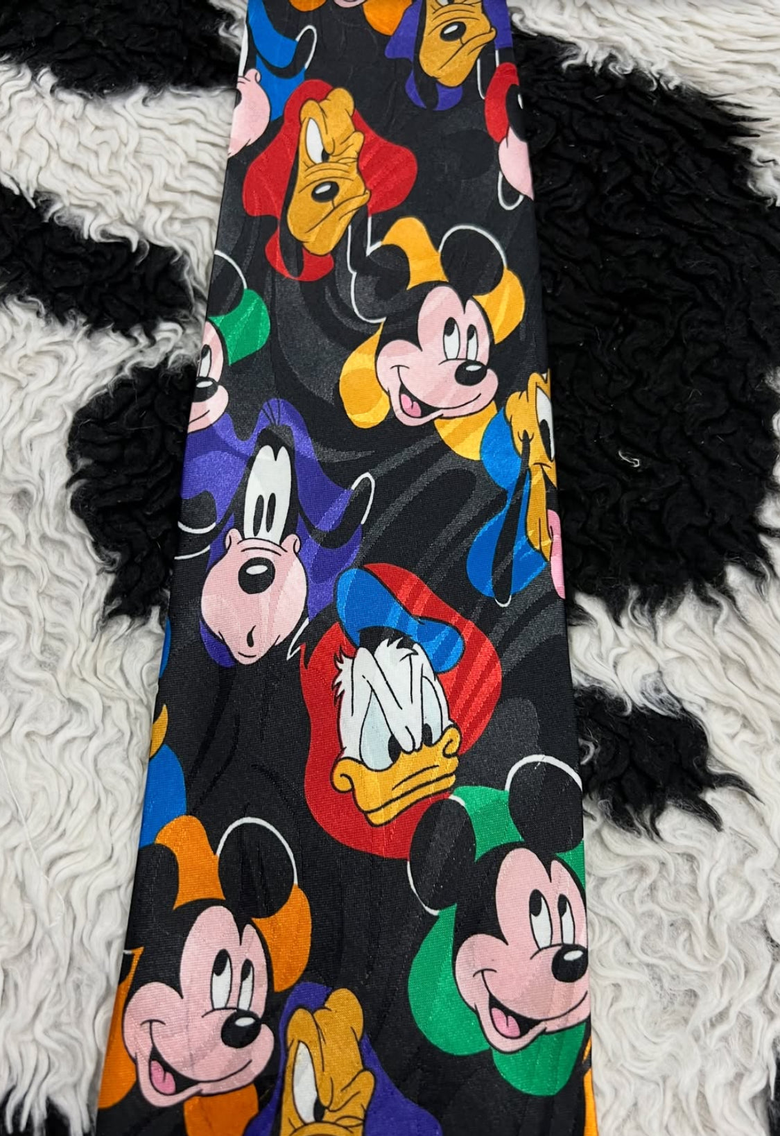 Vintage Disney Mickey Mouse & Friends Tie