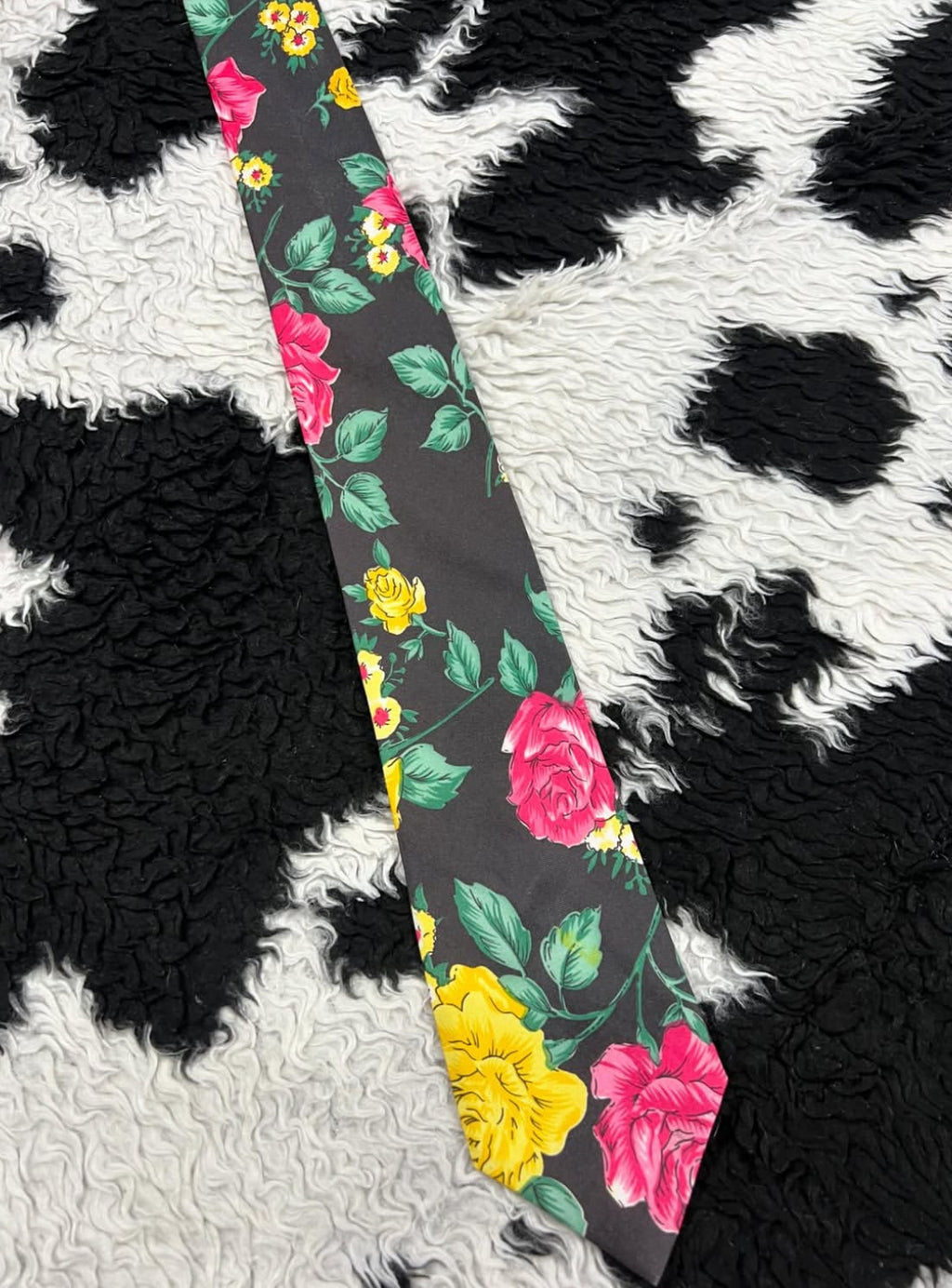 Yellow & Pink Roses Tie