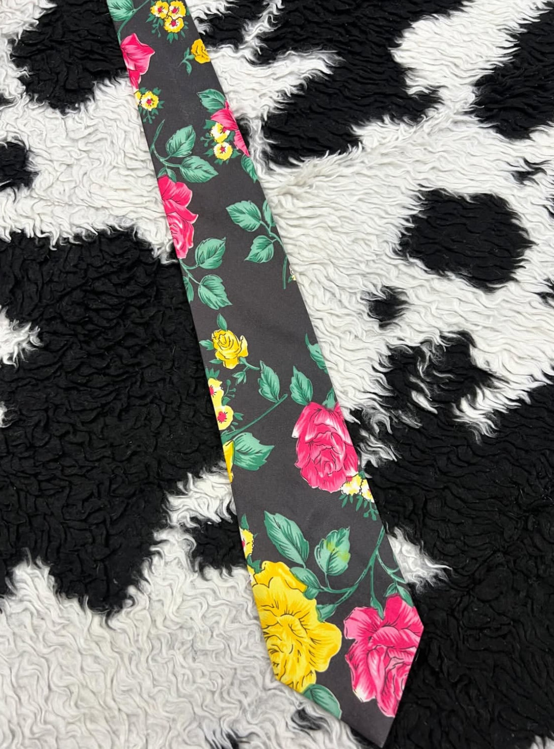 Yellow & Pink Roses Tie