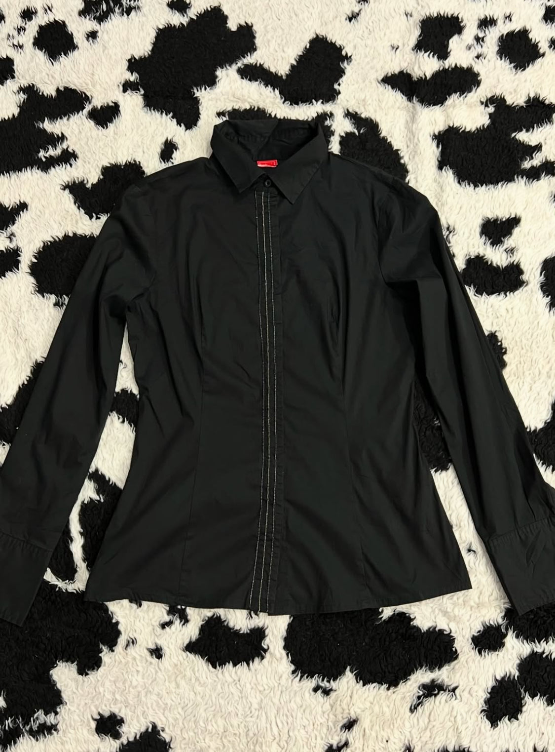 Black Fitted Buttonup (Women's)