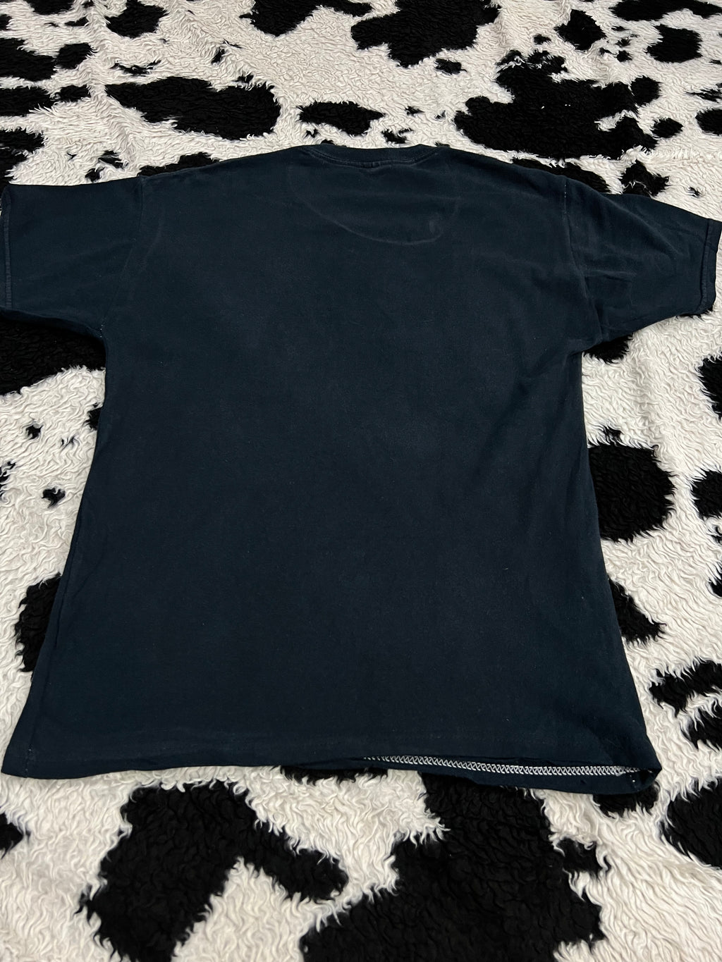 Vintage 90s Native American Wolf Tee (Medium)