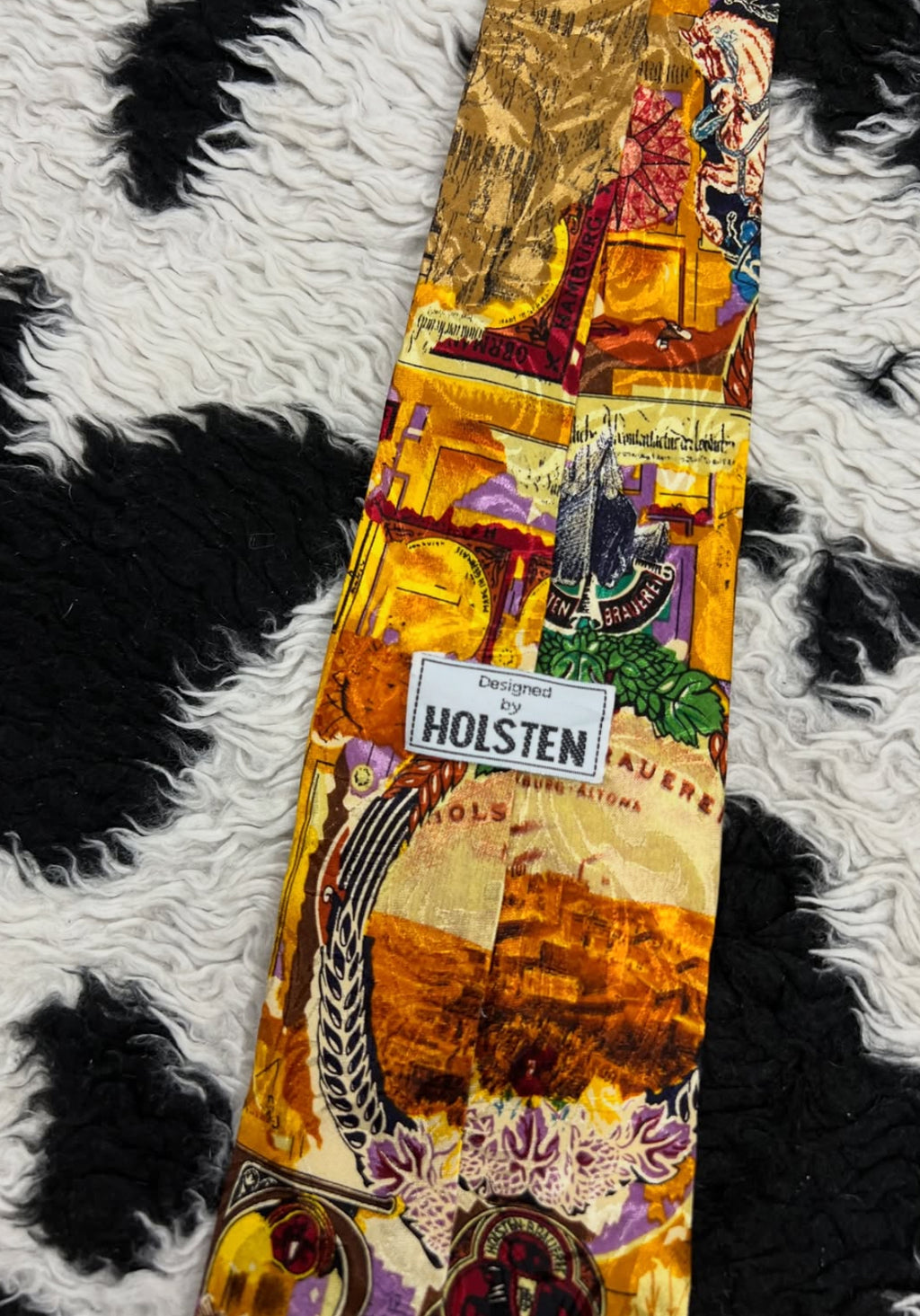 Abstract Beer Labels Tie